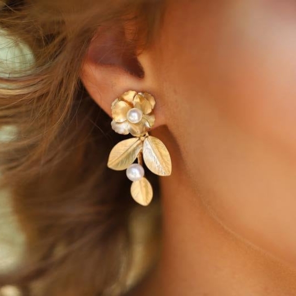 Floral Wedding Pearl Earrings - Picture 4 of 6